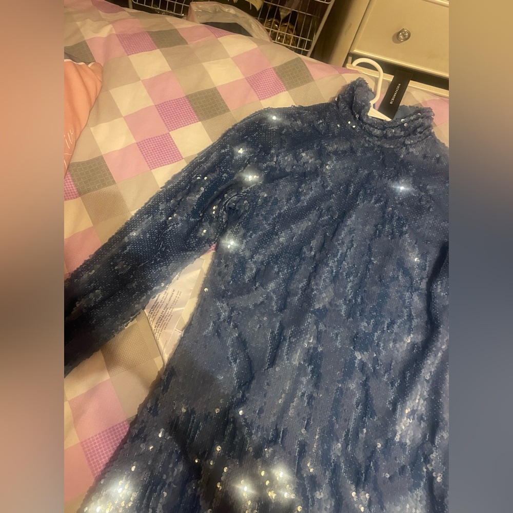 beautiful sequin midi dress! NWT!!!